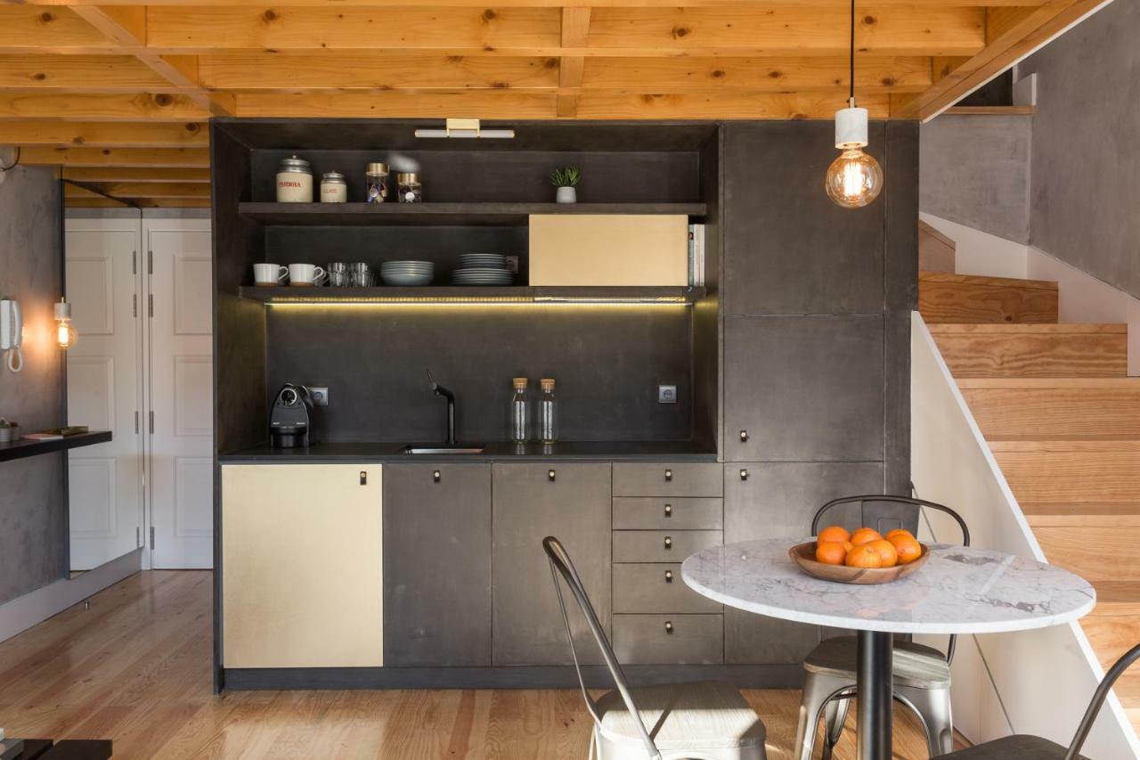 Gold & Grey Loft Almada Lejlighed Porto Eksteriør billede