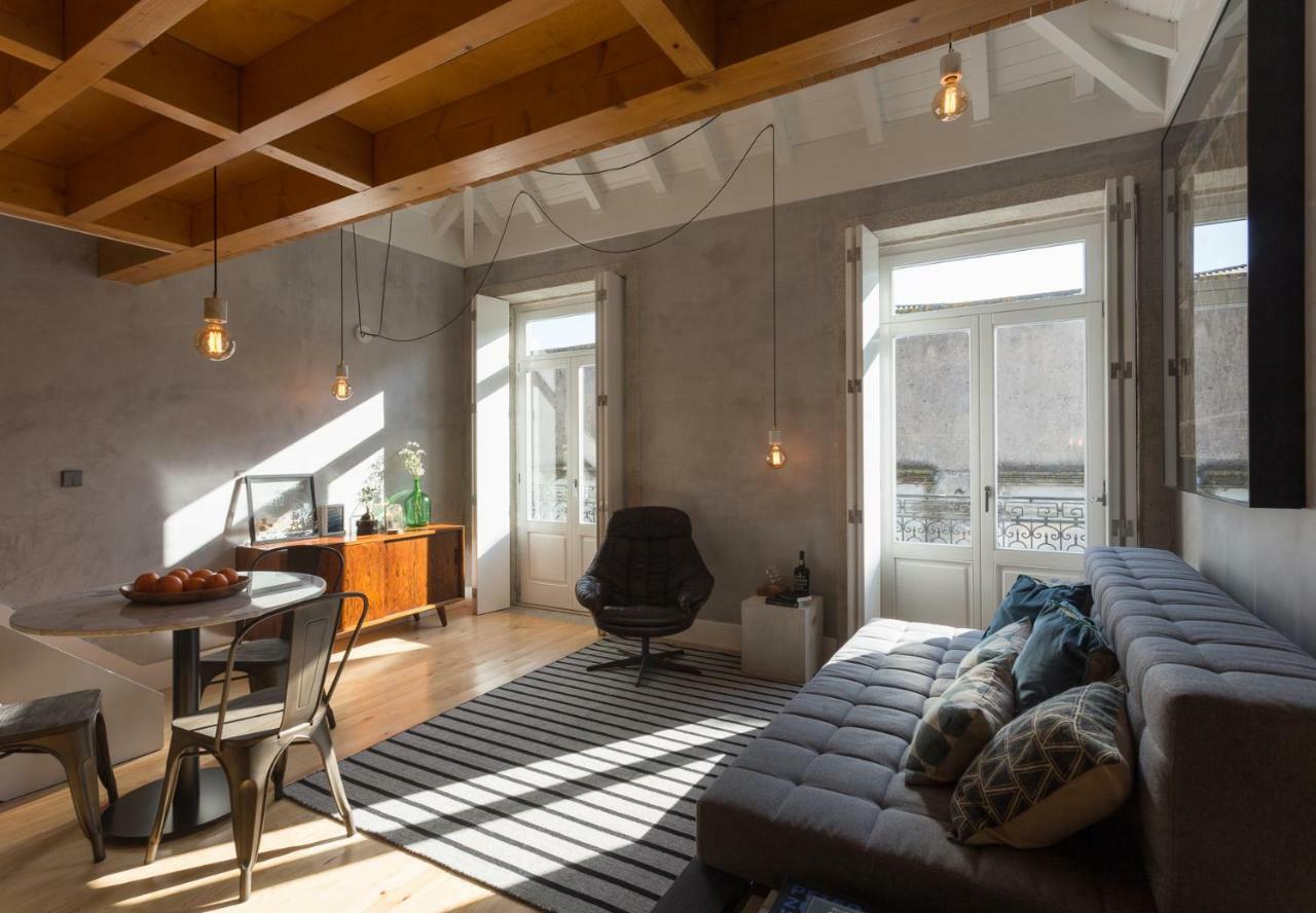 Gold & Grey Loft Almada Lejlighed Porto Eksteriør billede